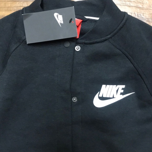 Nike Women’s Varsity Jacket - Picture 4 of 4